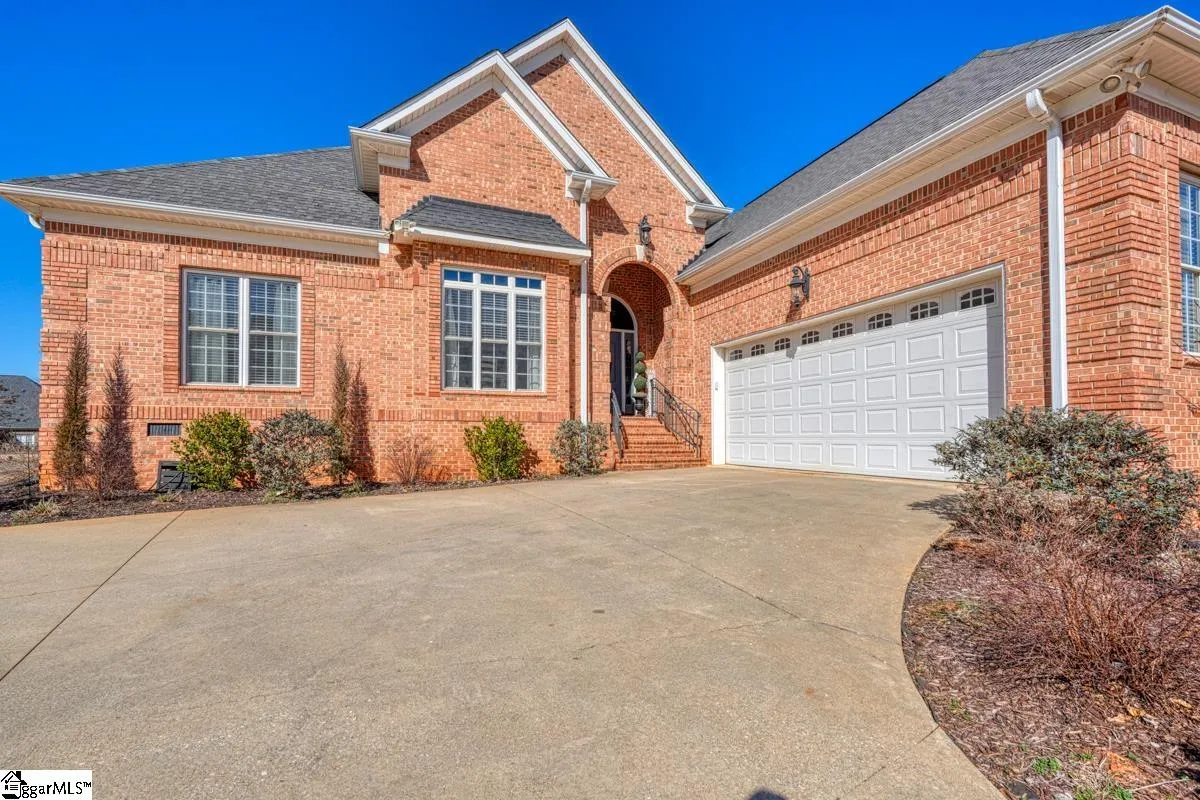 Property image 3 at 106 Tybee Drive, Simpsonville, SC 29681