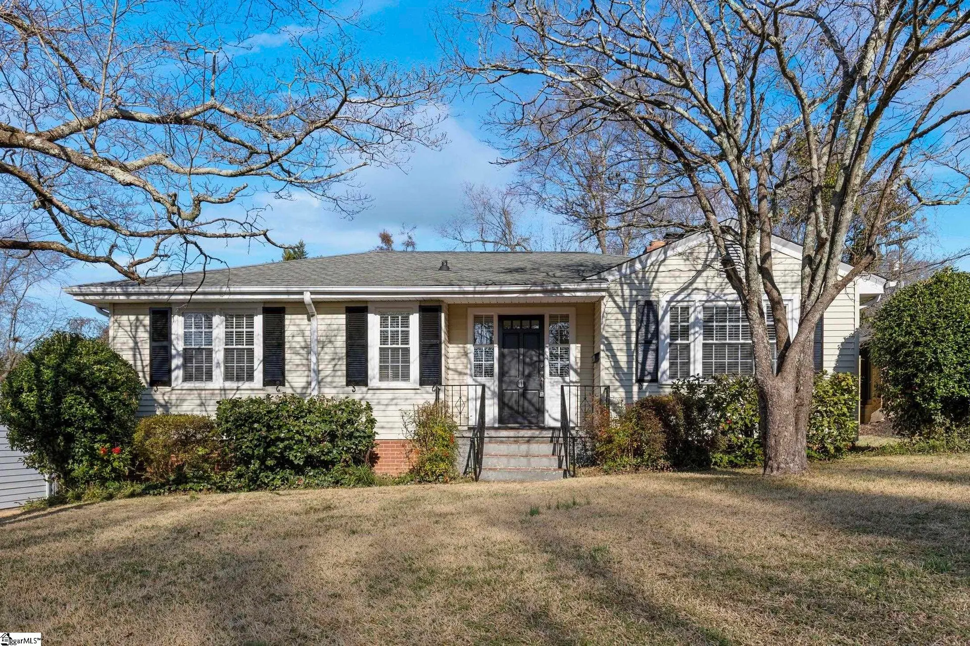 11 Ridgecrest Drive