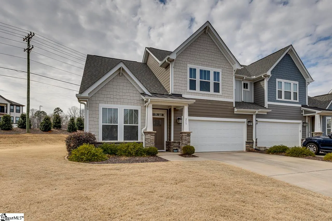 213 Green River Way
