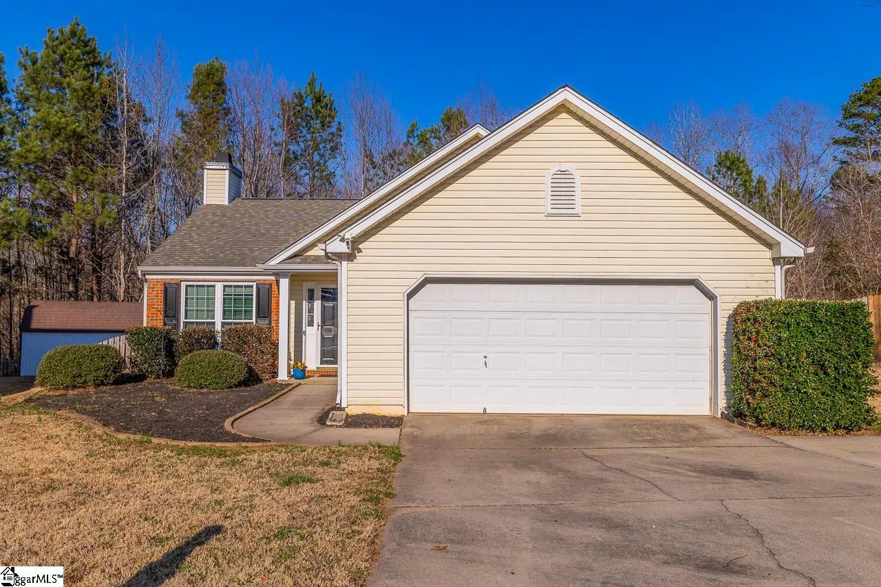 Property image 3 at 218 Bonnie Woods Drive, Greenville, SC 29605