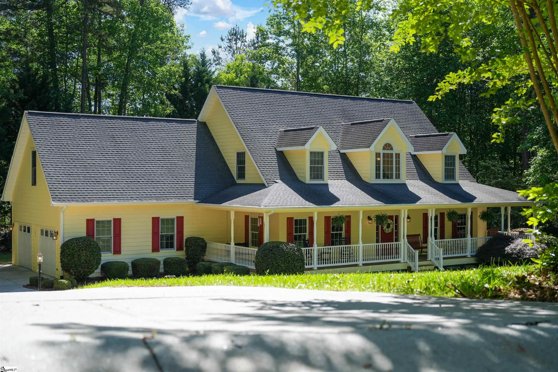 203 Wild Oak Court