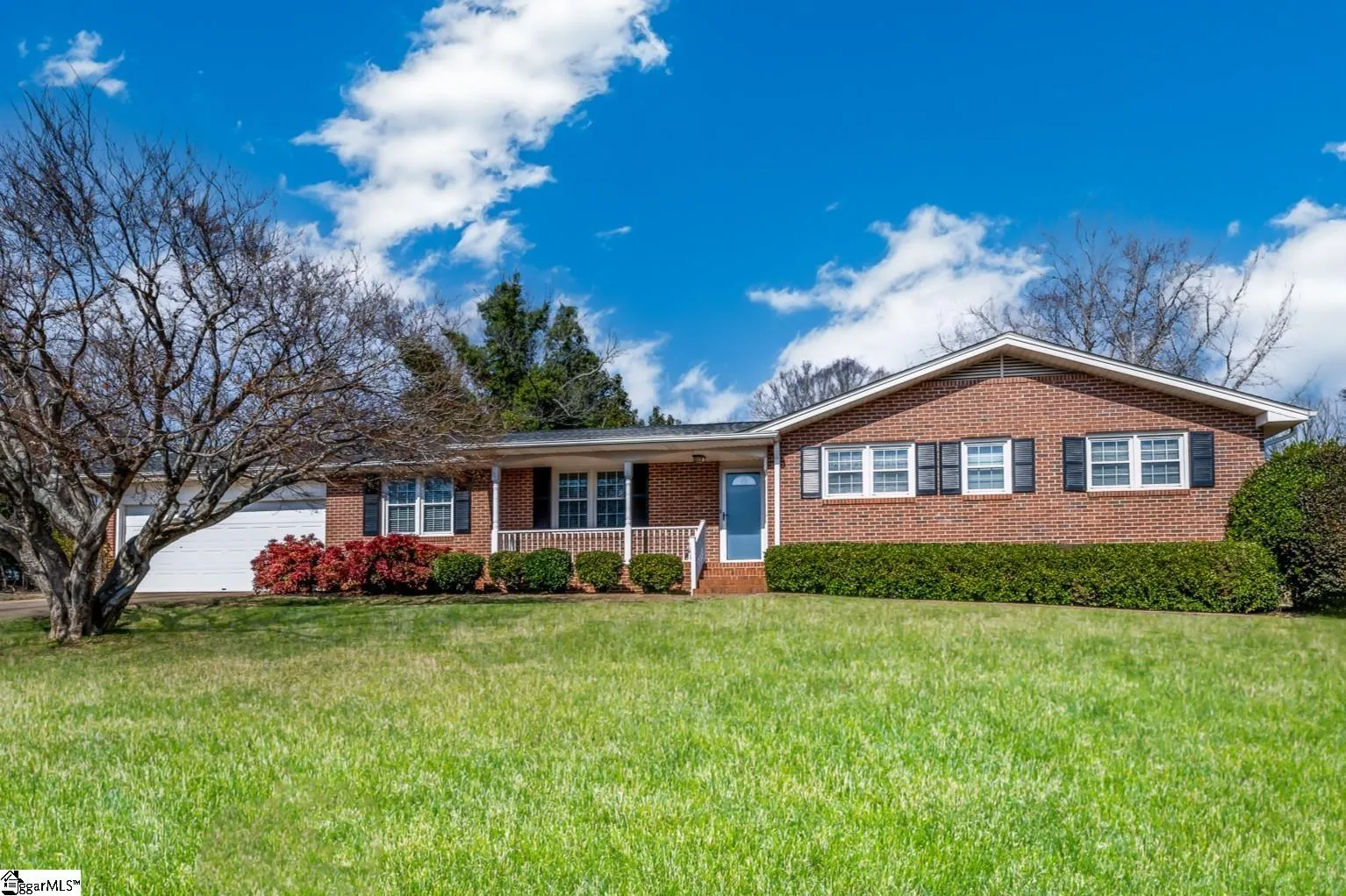 404 Knollwood Drive
