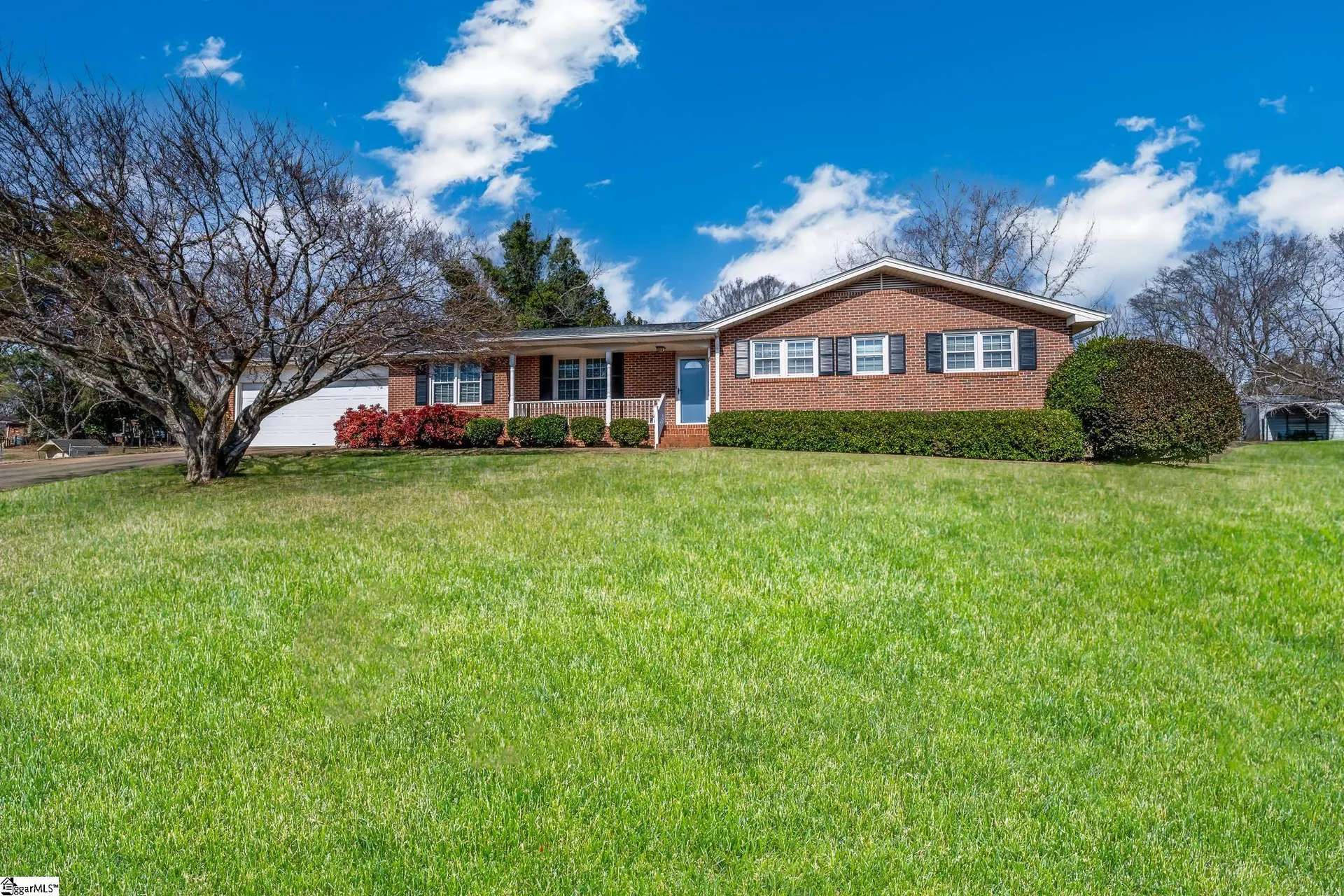 Property image 2 at 404 Knollwood Drive, Mauldin, SC 29662
