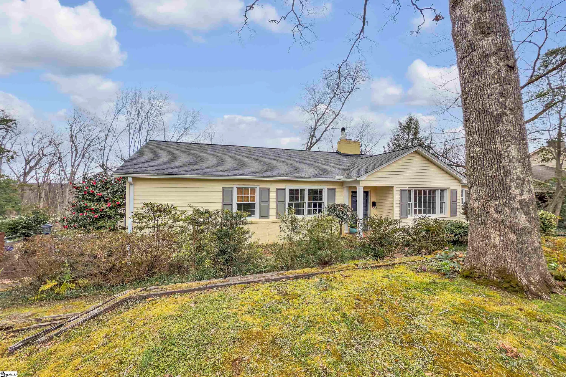Property image 1 at 214 Rock Creek Drive, Greenville, SC 29605