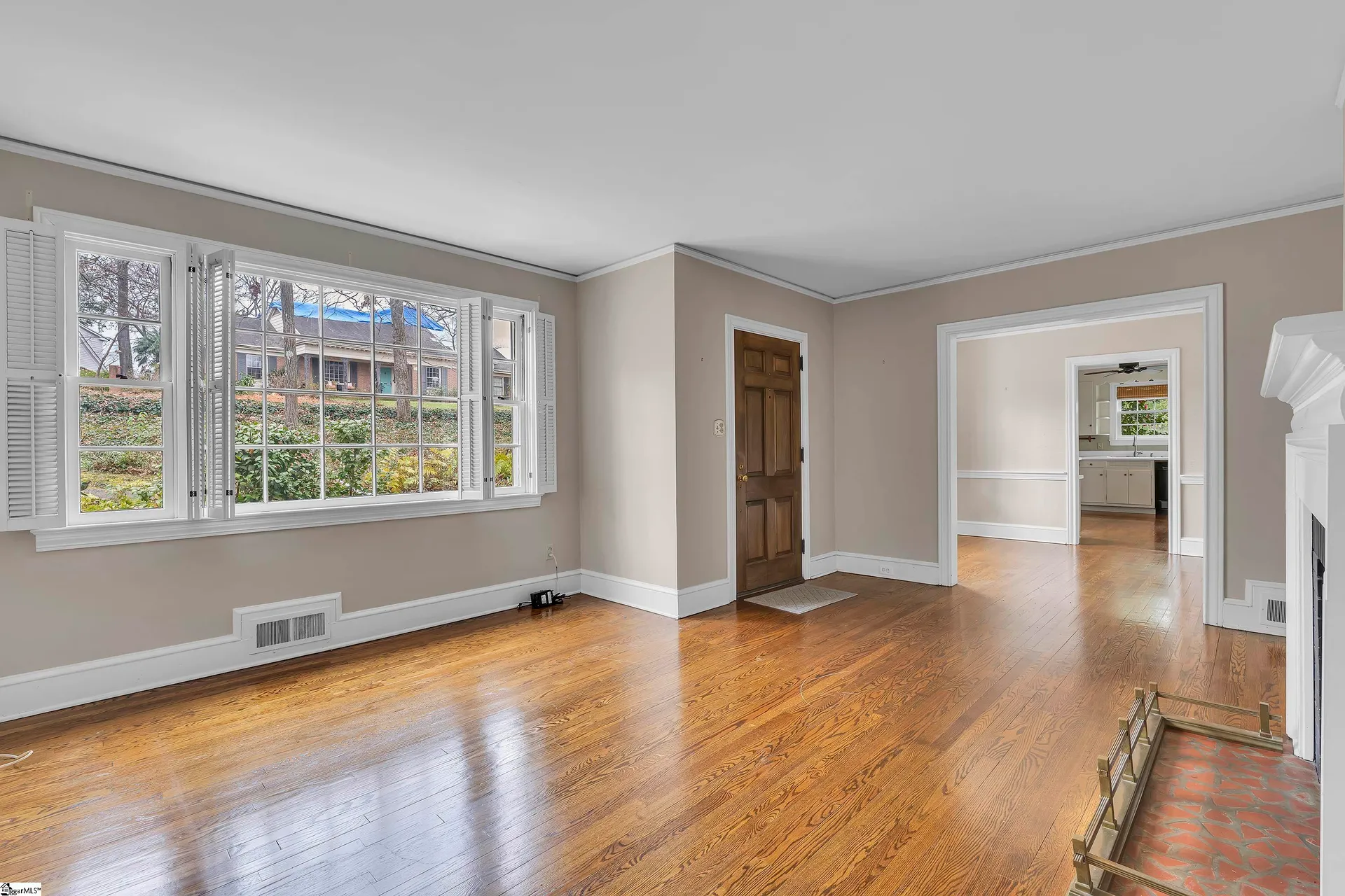 Property image 4 at 214 Rock Creek Drive, Greenville, SC 29605