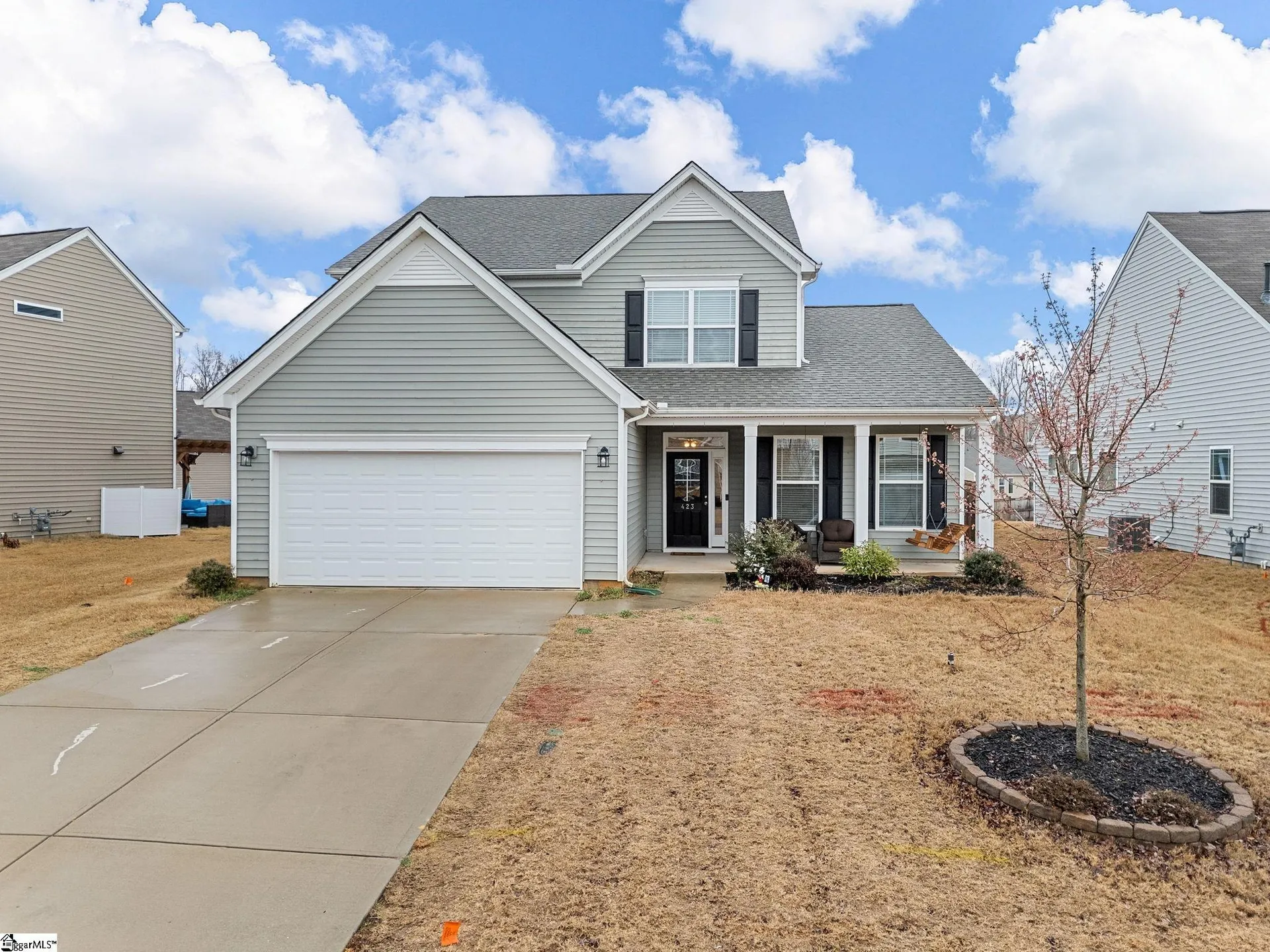 423 Wolfbend Road