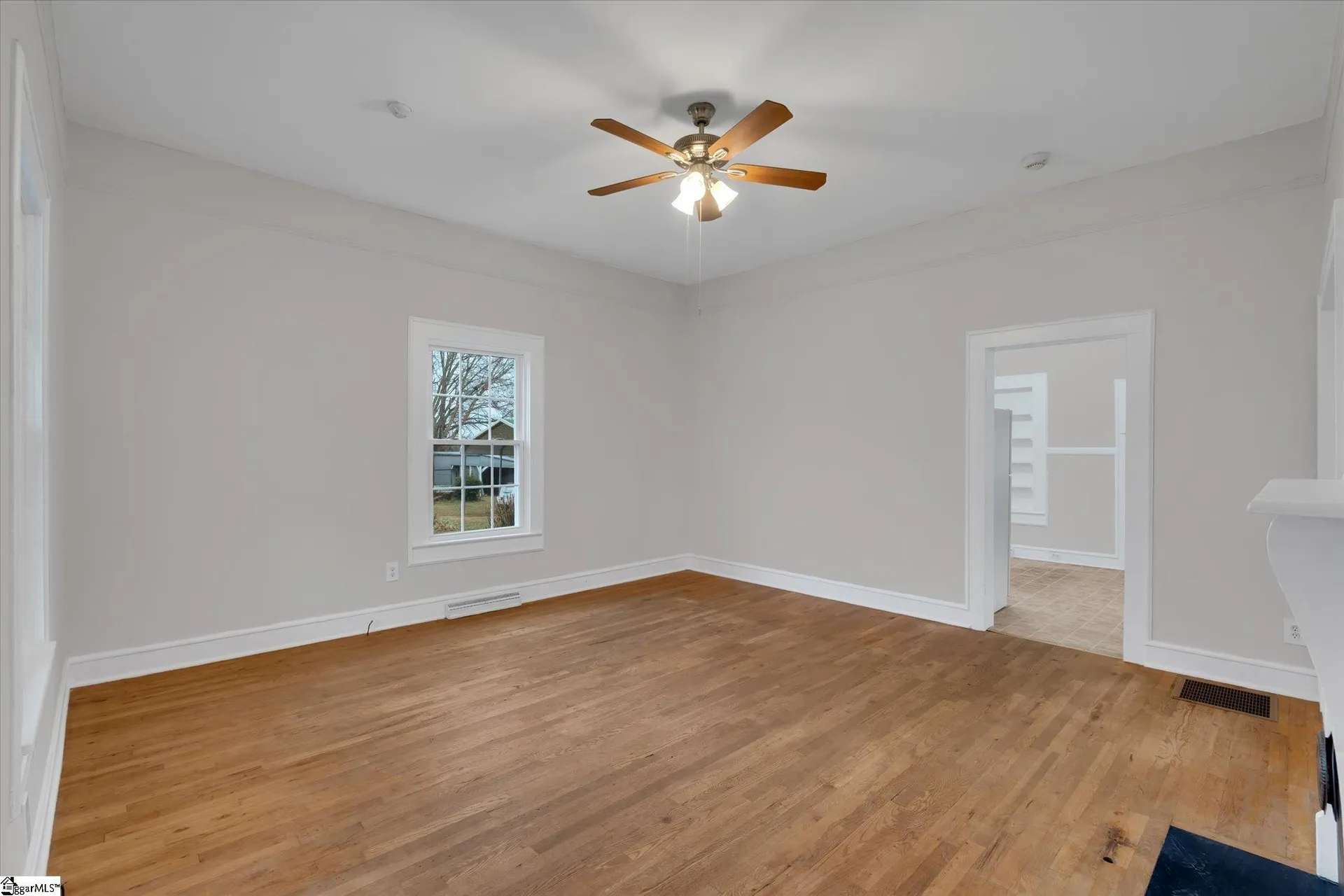 Property image 4 at 102 S 7th Street, Easley, SC 29640-3424