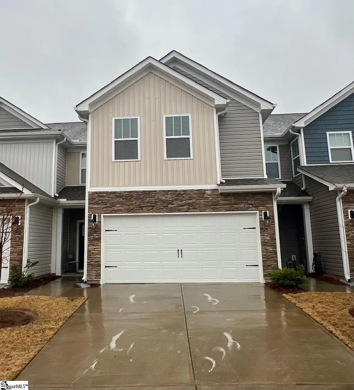 206 Reynard Trail