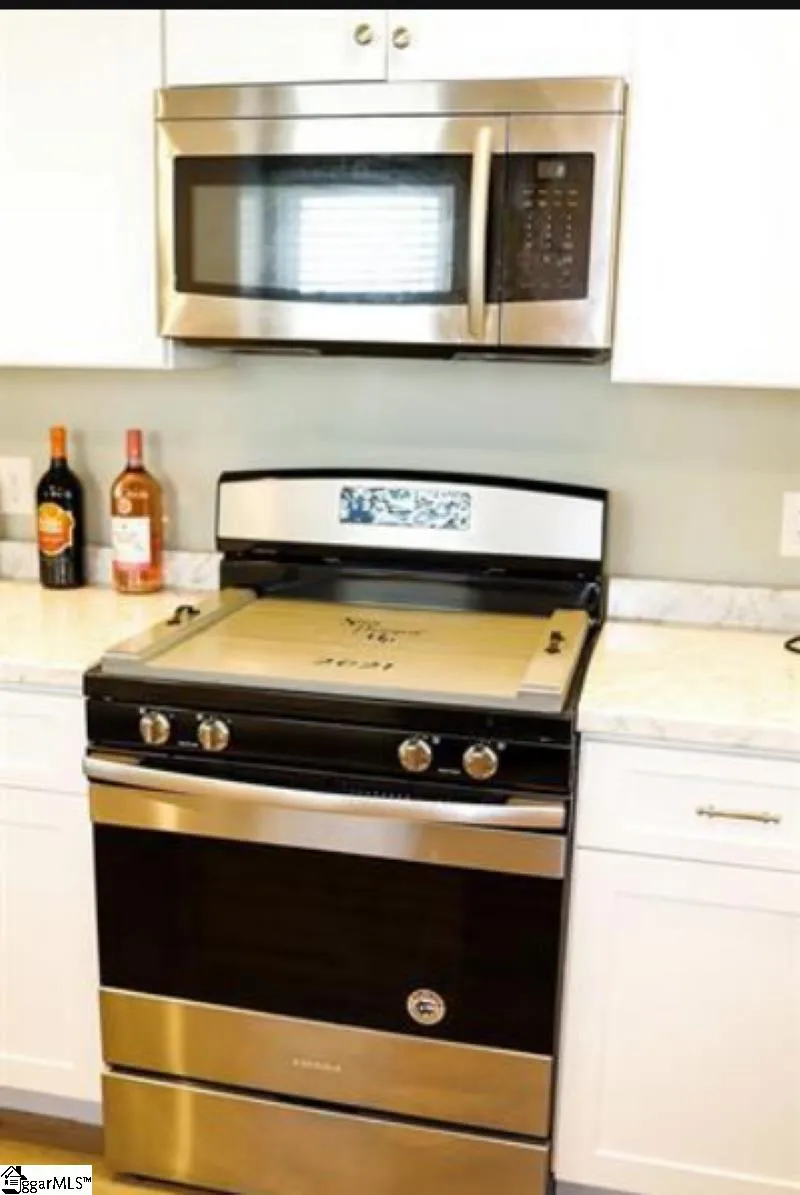 Property image 4 at 107 Dillon Drive, Clinton, SC 29325