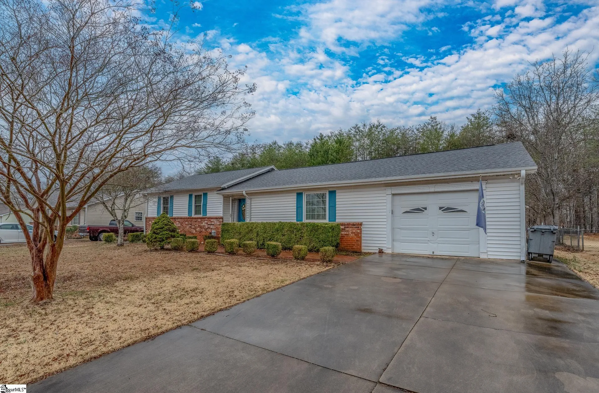 Property image 2 at 314 Berea Forest Circle, Greenville, SC 29617