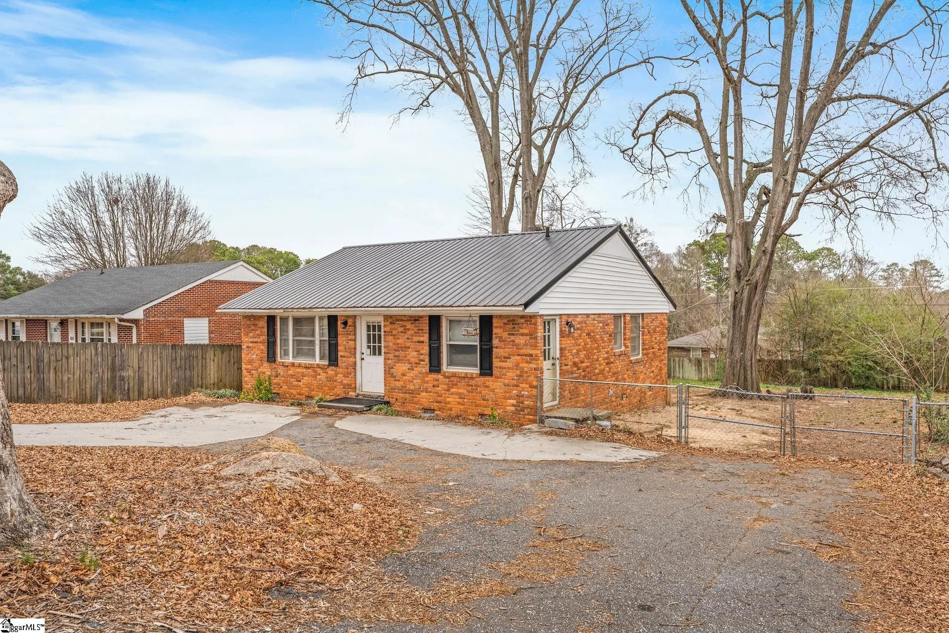 Property image 2 at 306 Dogwood Street, Anderson, SC 29625