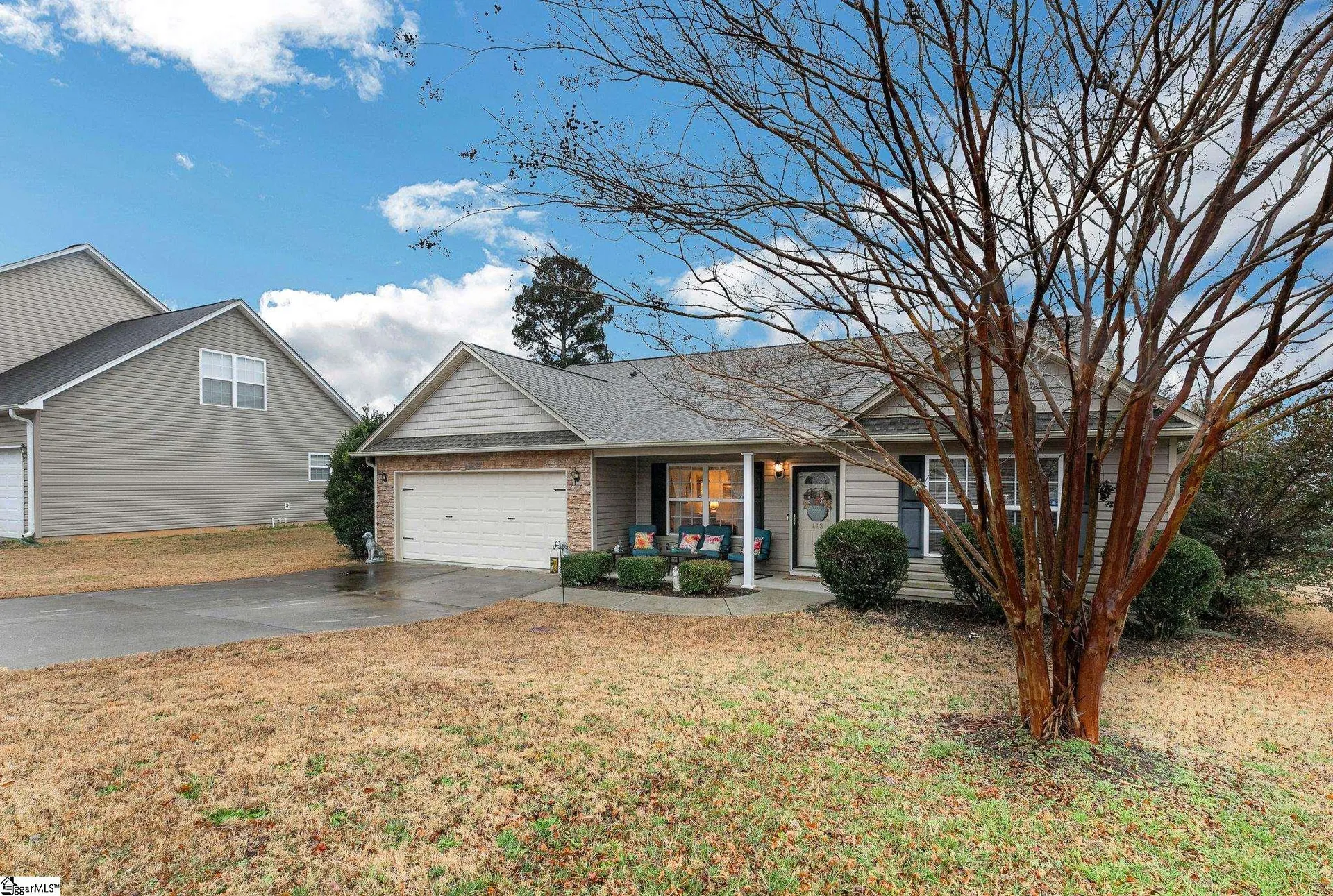 Property image 2 at 113 Kingsdale Court, Simpsonville, SC 29680