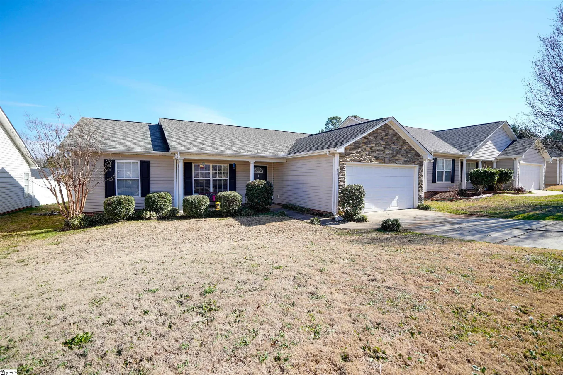 Property image 2 at 12 Yakutata Drive, Greenville, SC 29605