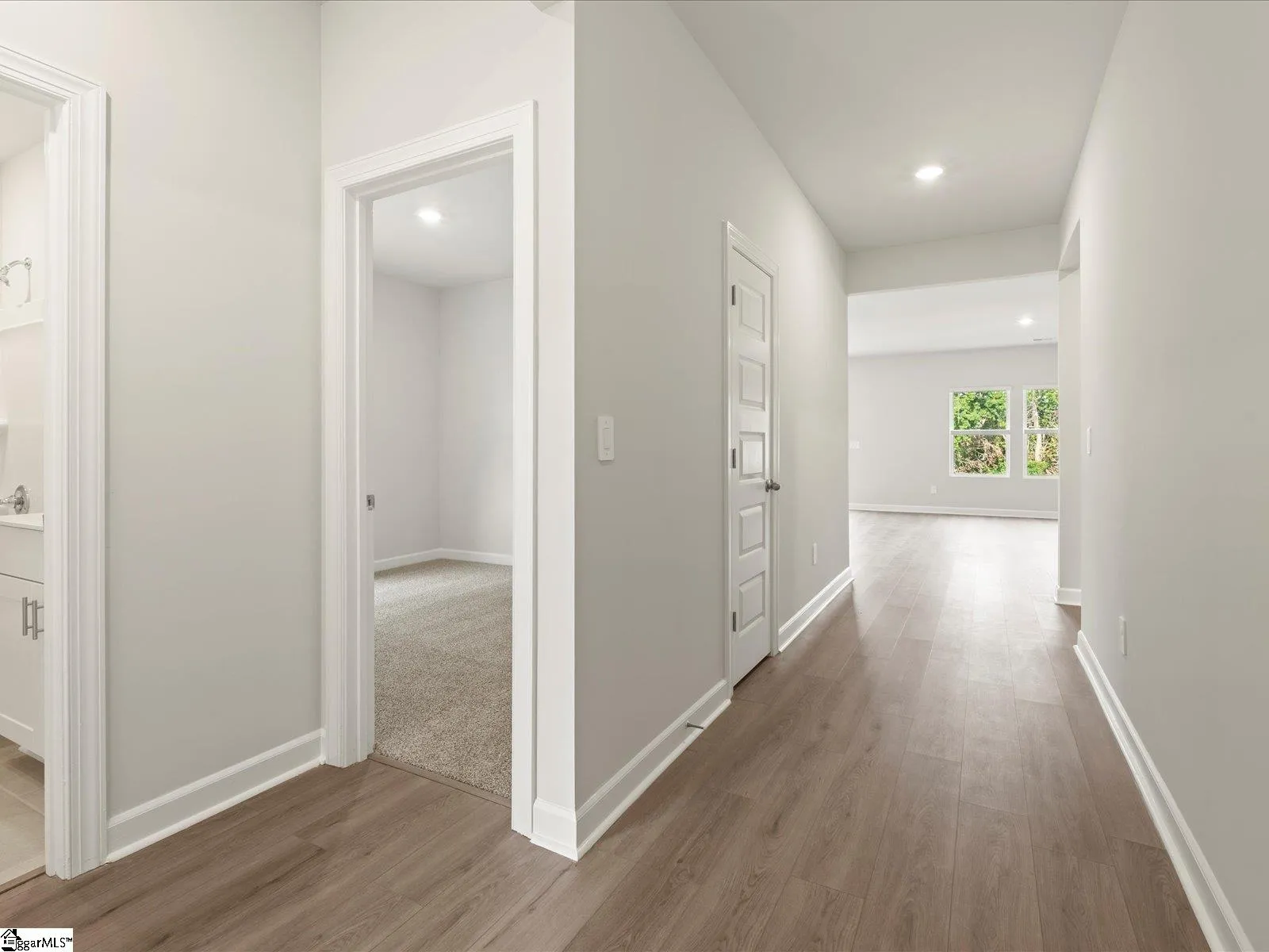 Property image 3 at 1640 Erindale Drive, Wellford, SC 29385