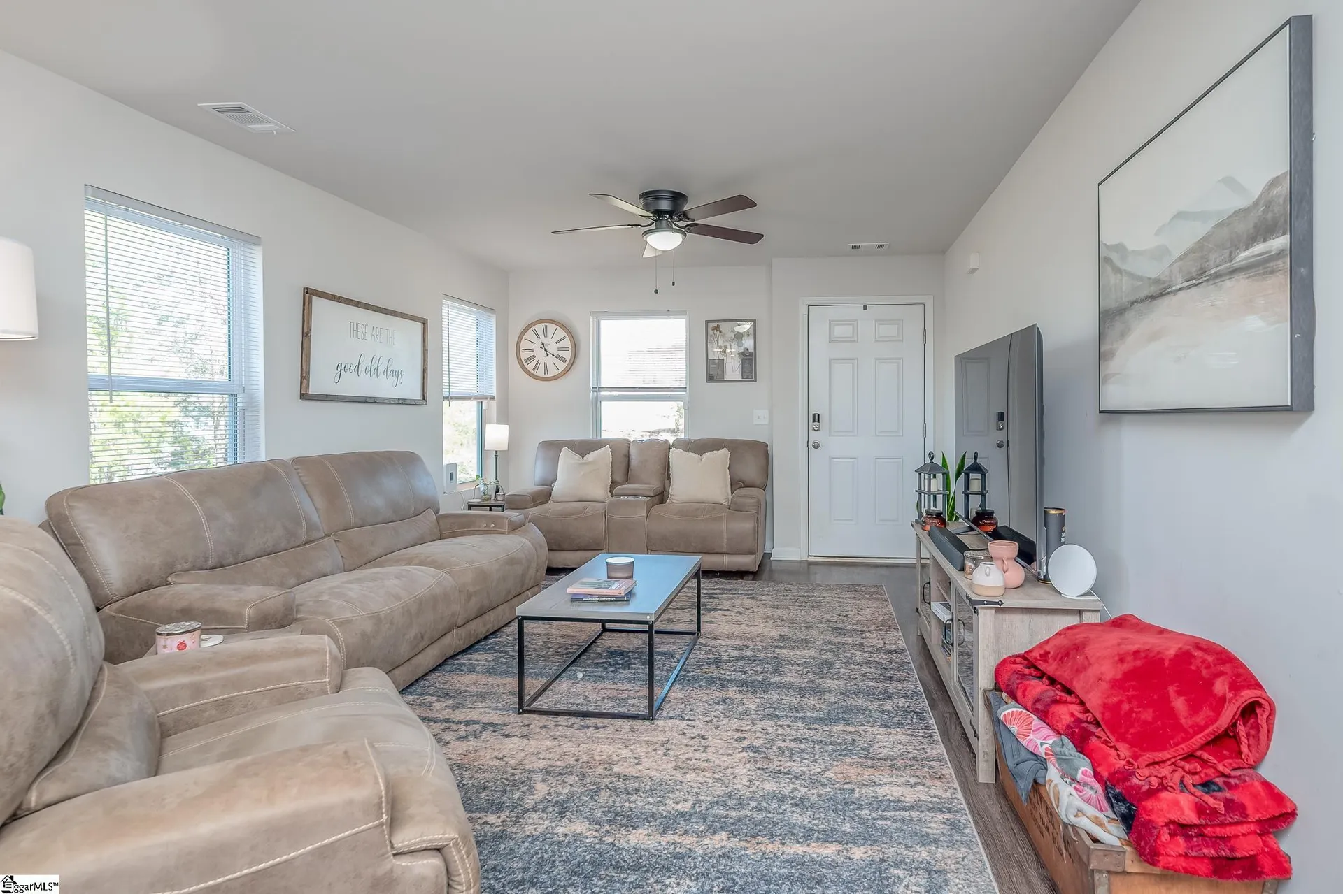 Property image 4 at 904 Helm Court, Greenville, SC 29617