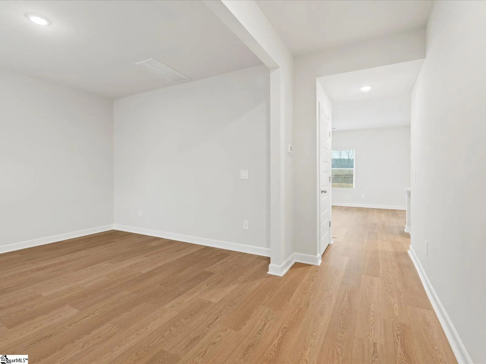 Property image 3 at 106 Tantalus Street, Gray Court, SC 29645
