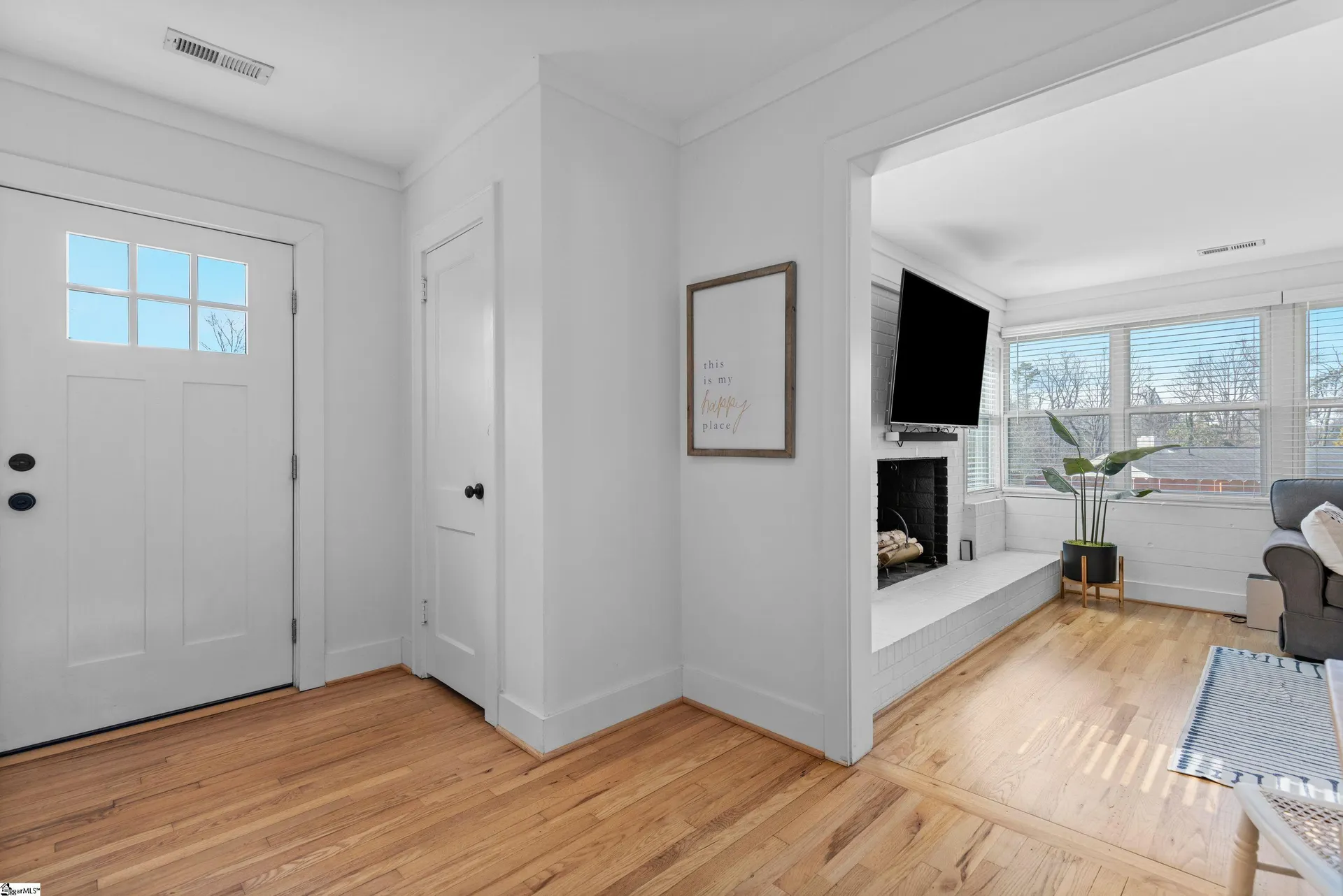 Property image 4 at 1 Erskine Street, Greenville, SC 29607