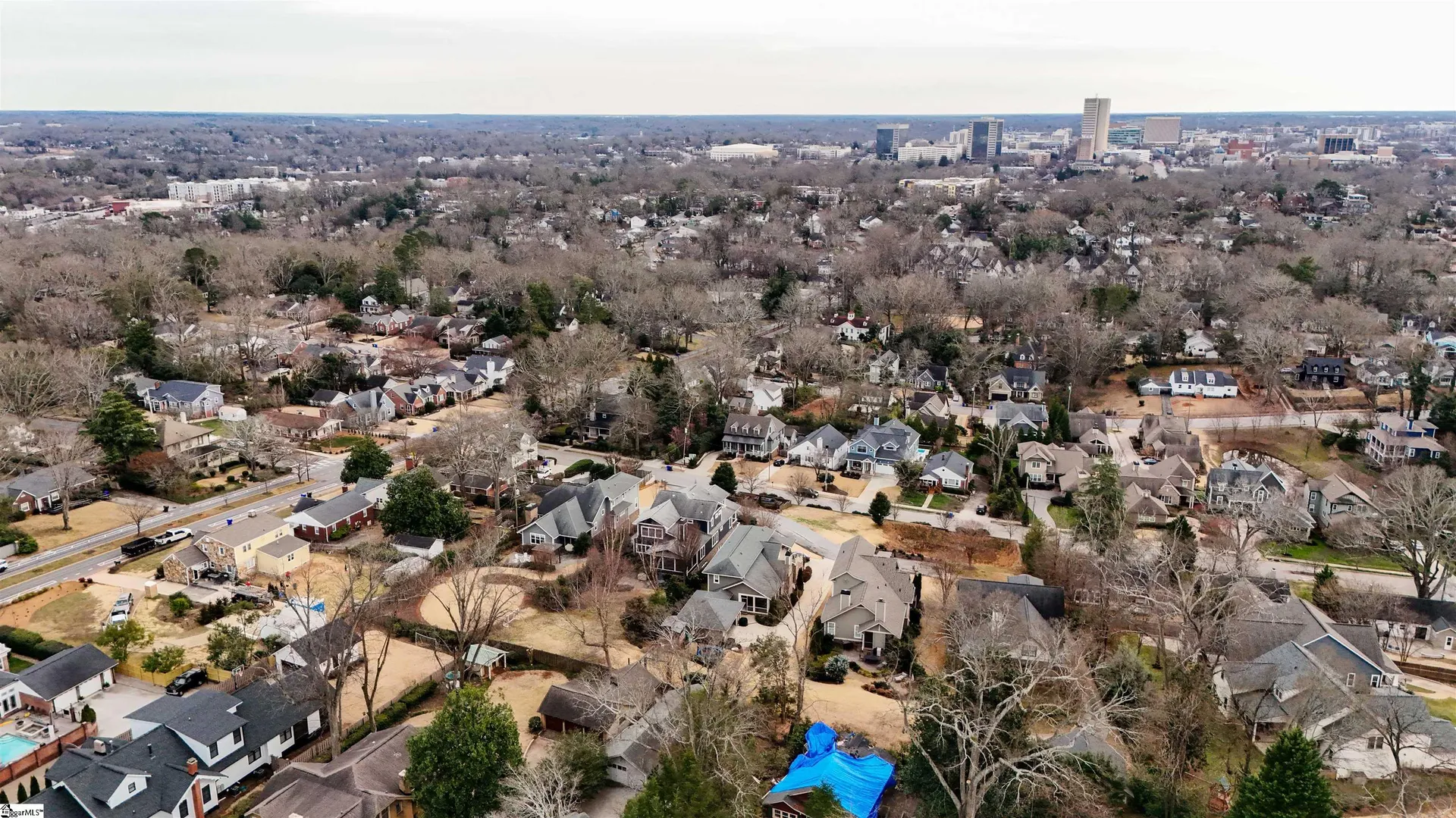 Property image 2 at 15 W Hillcrest Drive, Greenville, SC 29609