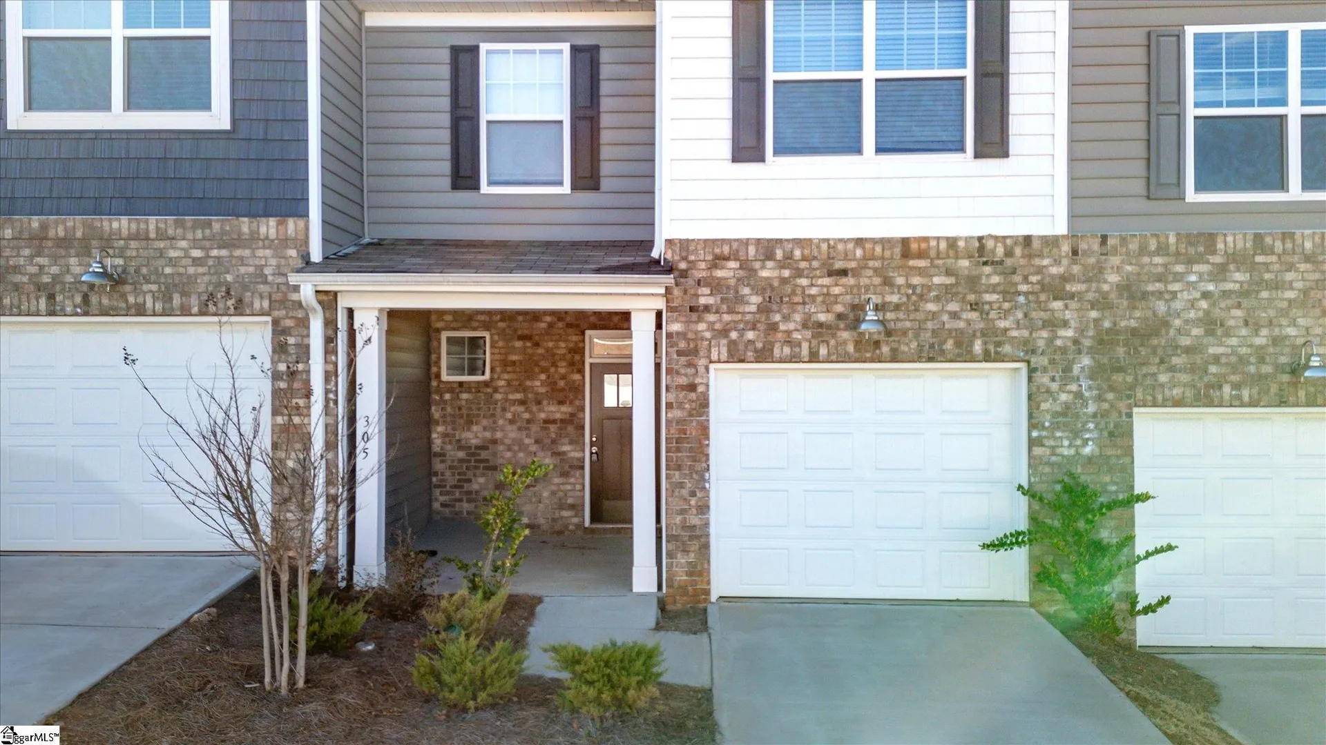 Property image 3 at 305 E Compass Way, Easley, SC 29640
