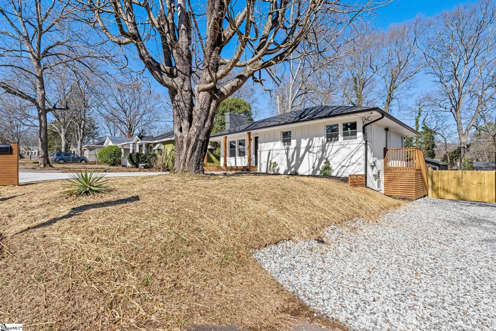Property image 4 at 9 Merlocke Drive, Greenville, SC 29607