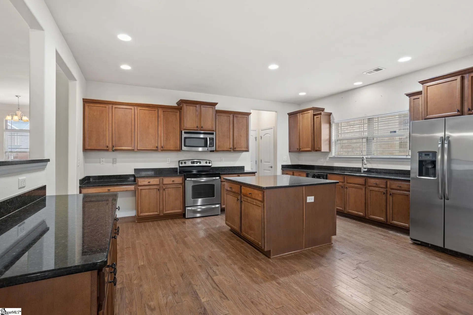 Property image 3 at 27 Sampit Drive, Simpsonville, SC 29681-6597