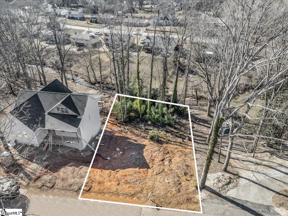 31 Arbutus Trail