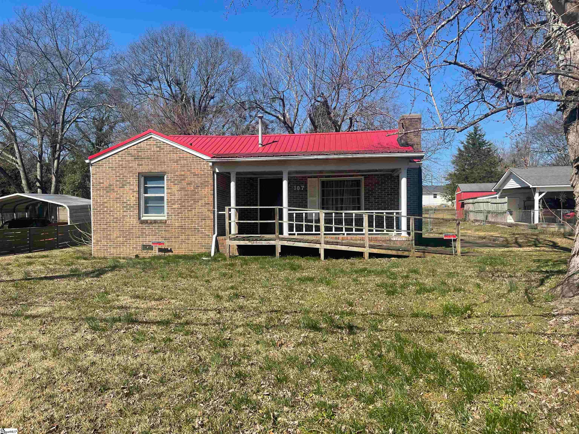 107 Flora Avenue