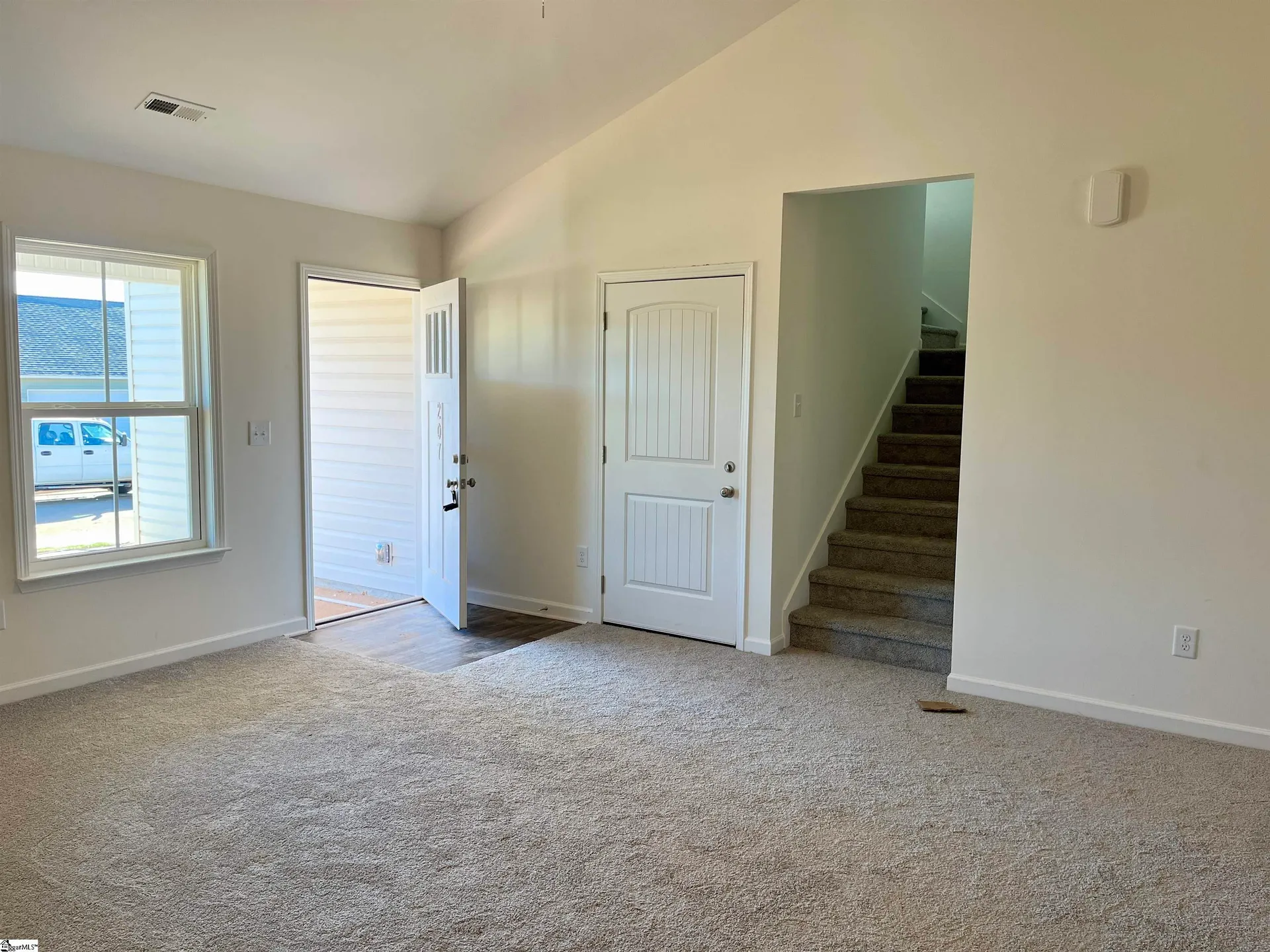 Property image 5 at 207 Kahlen Court, Piedmont, SC 29673