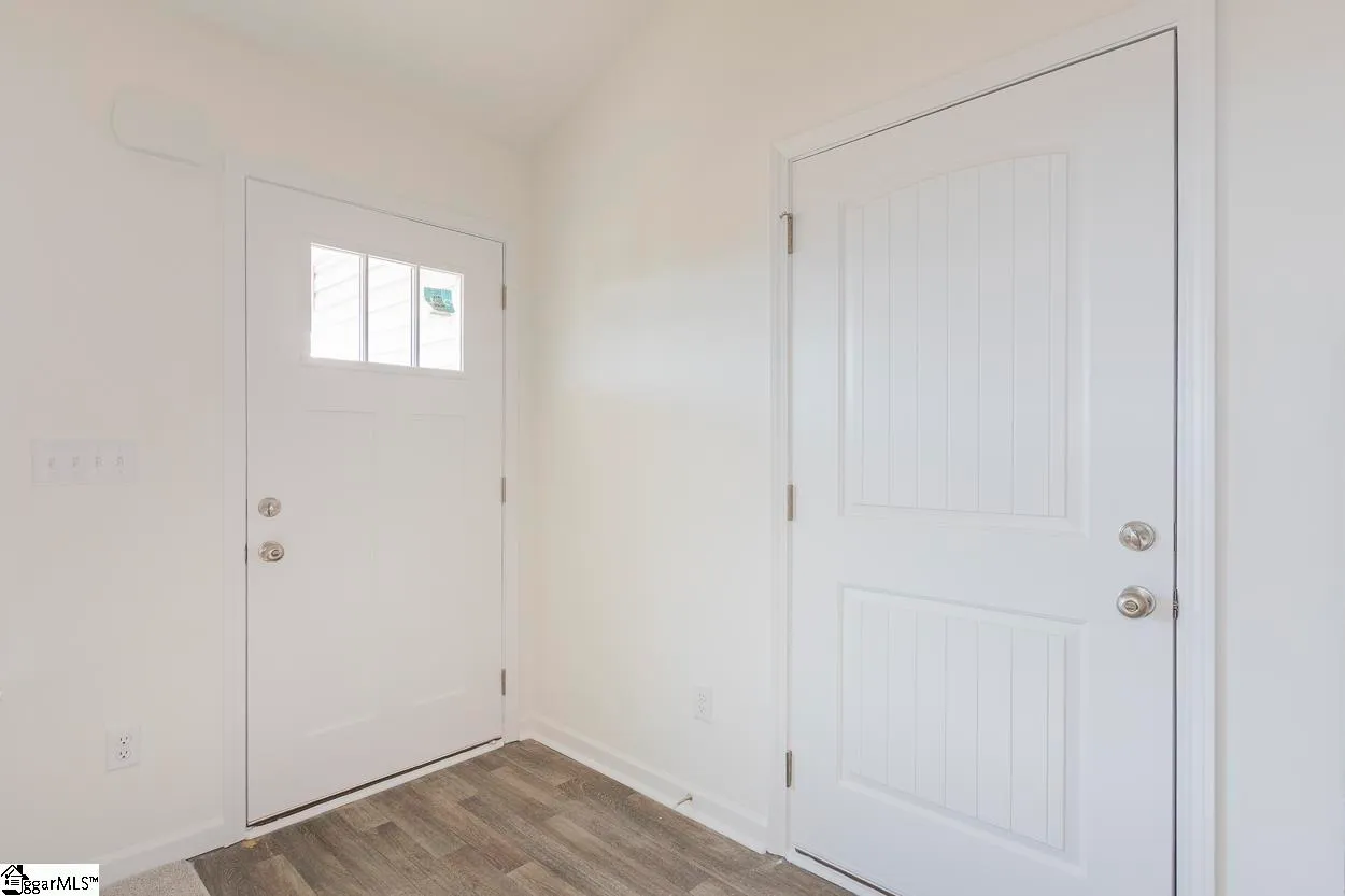 Property image 4 at 215 Kahlen Court, Piedmont, SC 29673