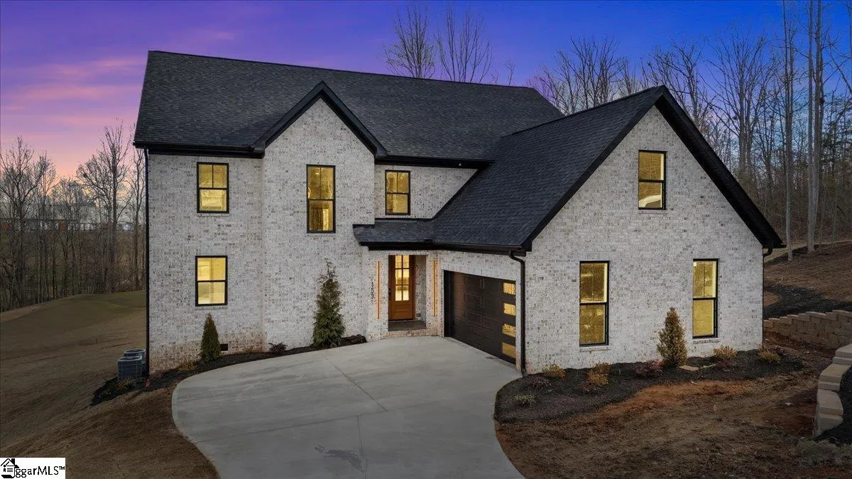 153 Turnberry Road