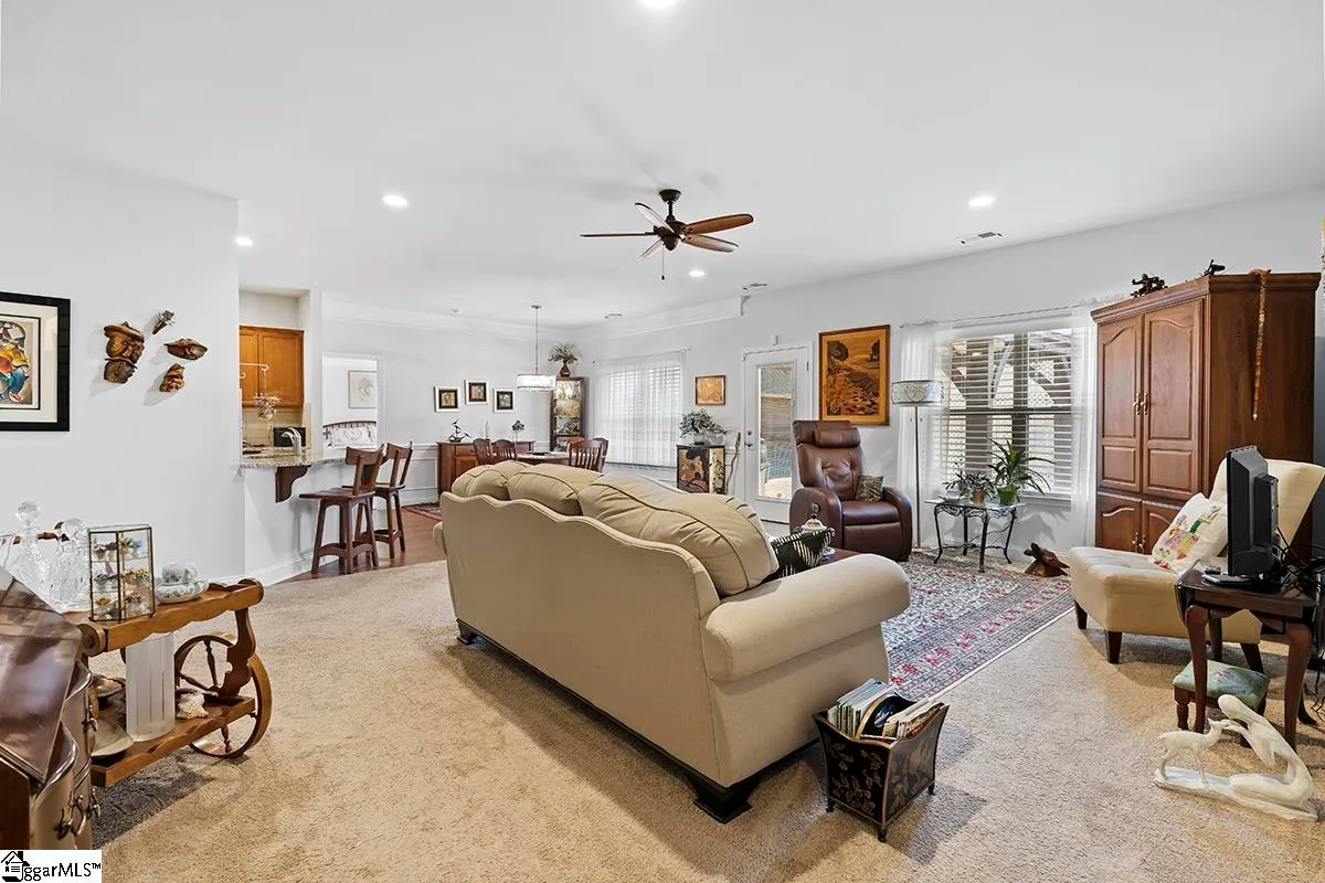 Property image 4 at 107 Starlight Drive, Greenville, SC 29605