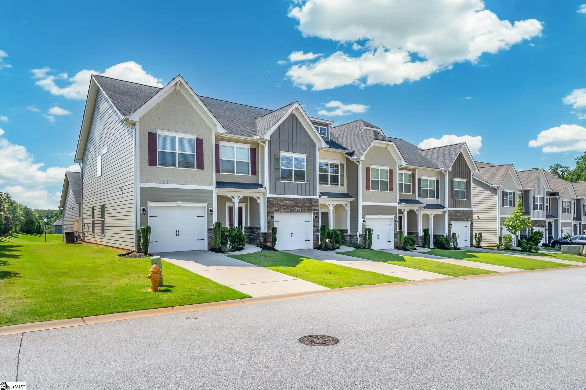 Property image 3 at 614 Springbranch Drive, Simpsonville, SC 29680