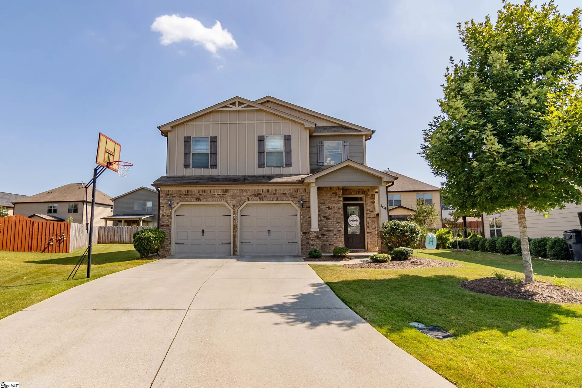 204 E Deer Drive