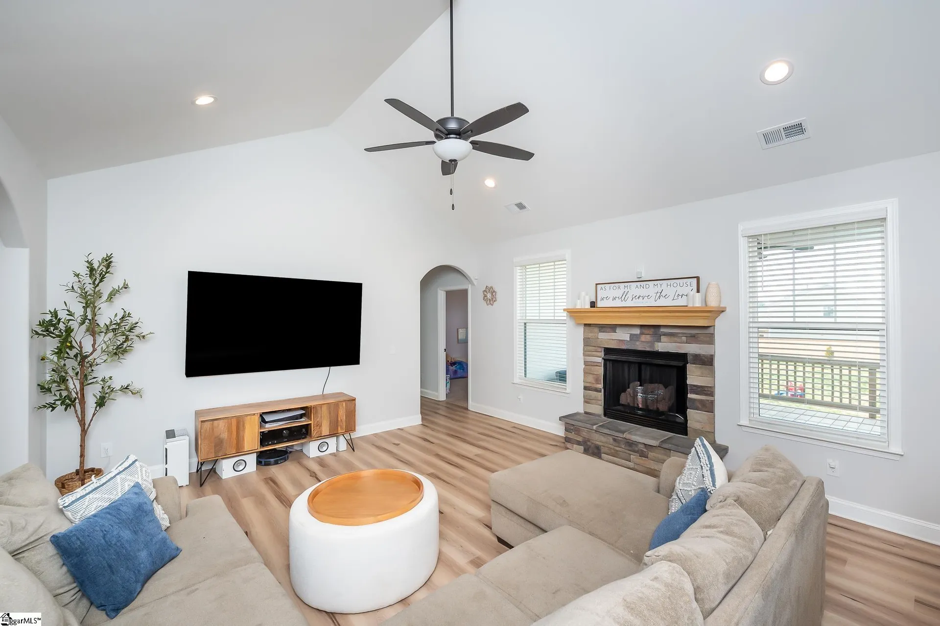 Property image 4 at 1017 Linden Ridge Road, Greer, SC 29651