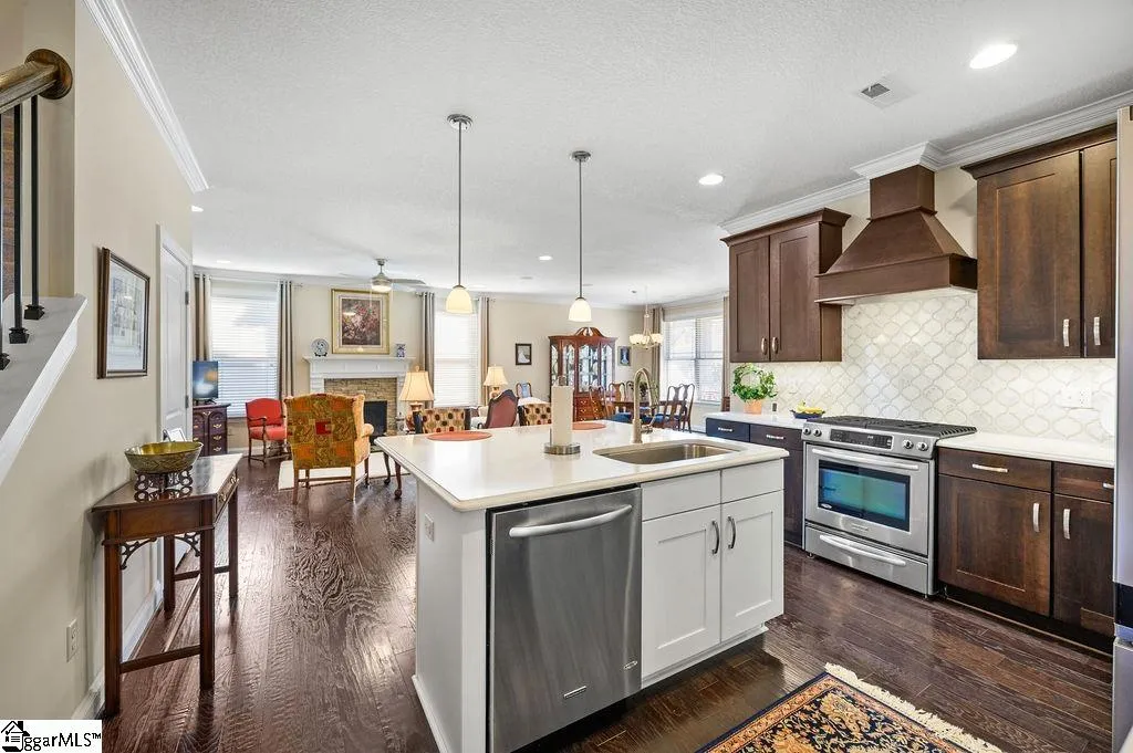 Property image 3 at 109 Towson Drive, Greenville, SC 29615