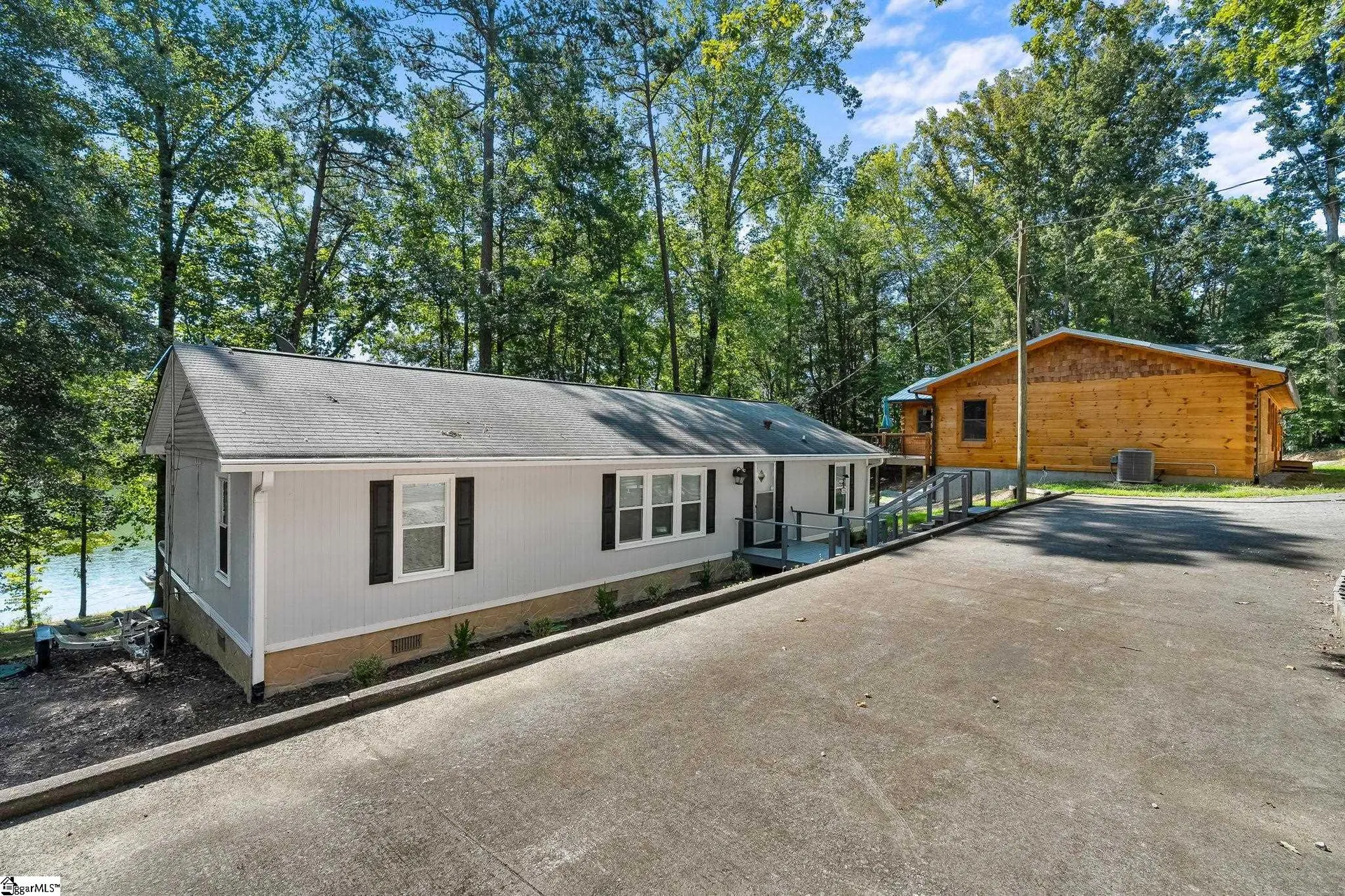 Property image 3 at 891 Shelor Ferry Road, Fair Play, SC 29643-2054