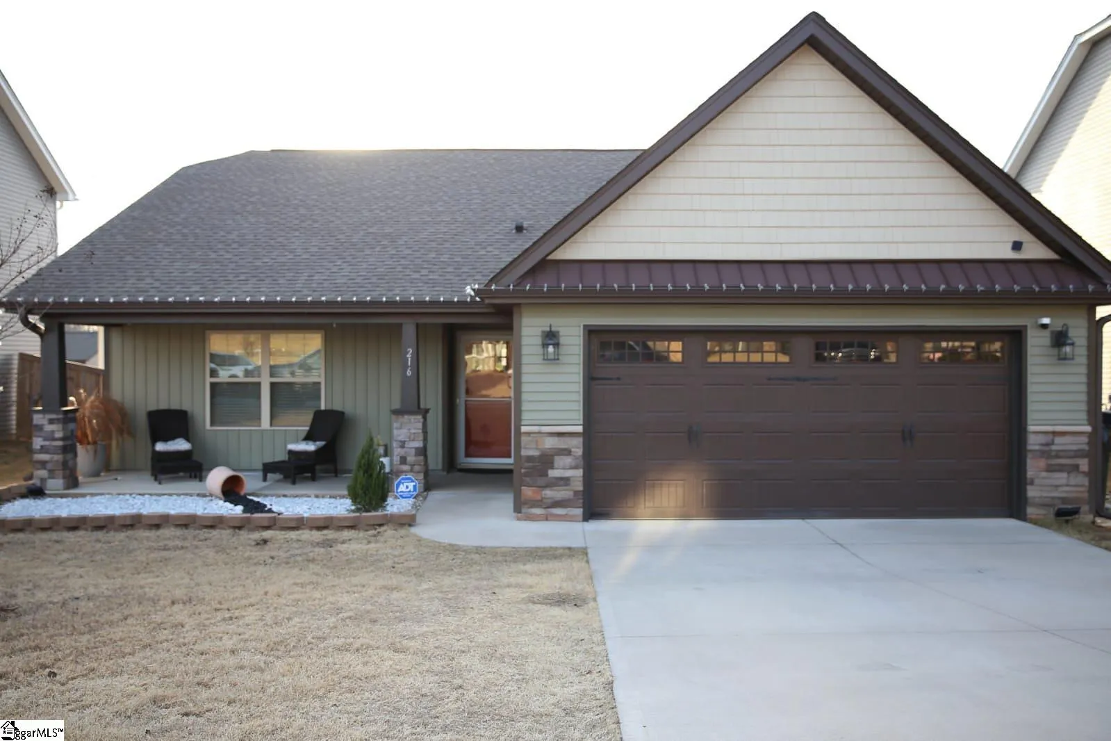 216 Freehold Way