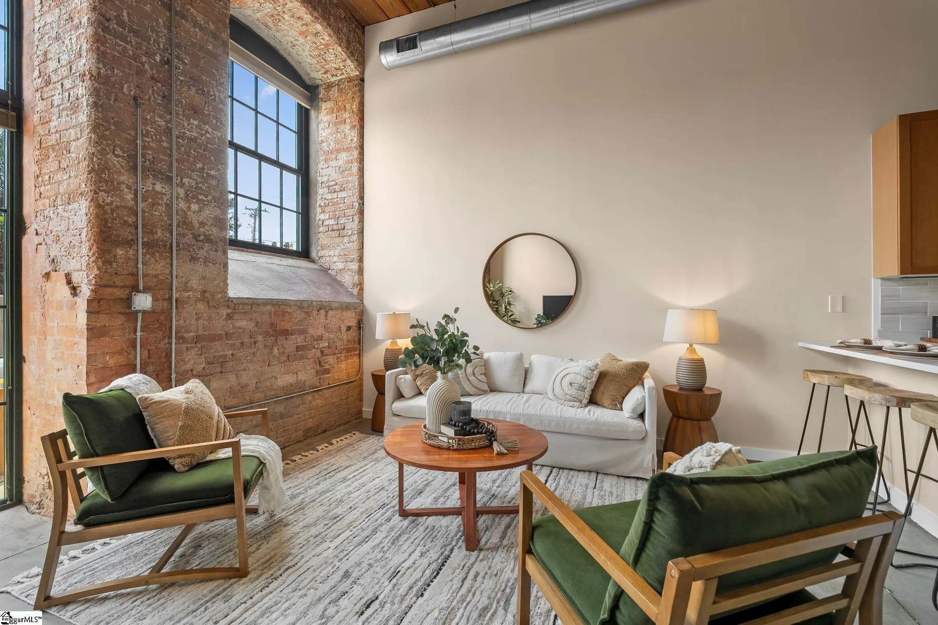Property image 2 at 400 Mills Avenue, Greenville, SC 29605