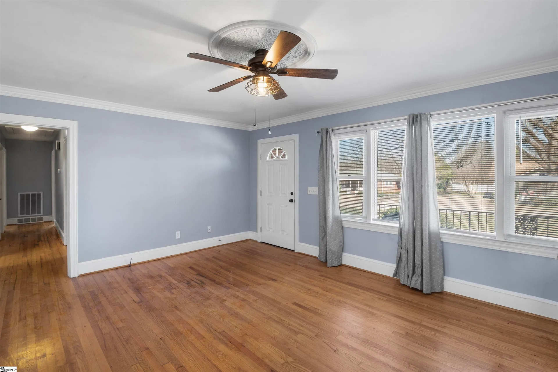 Property image 3 at 15 Cole Road, Greenville, SC 29611
