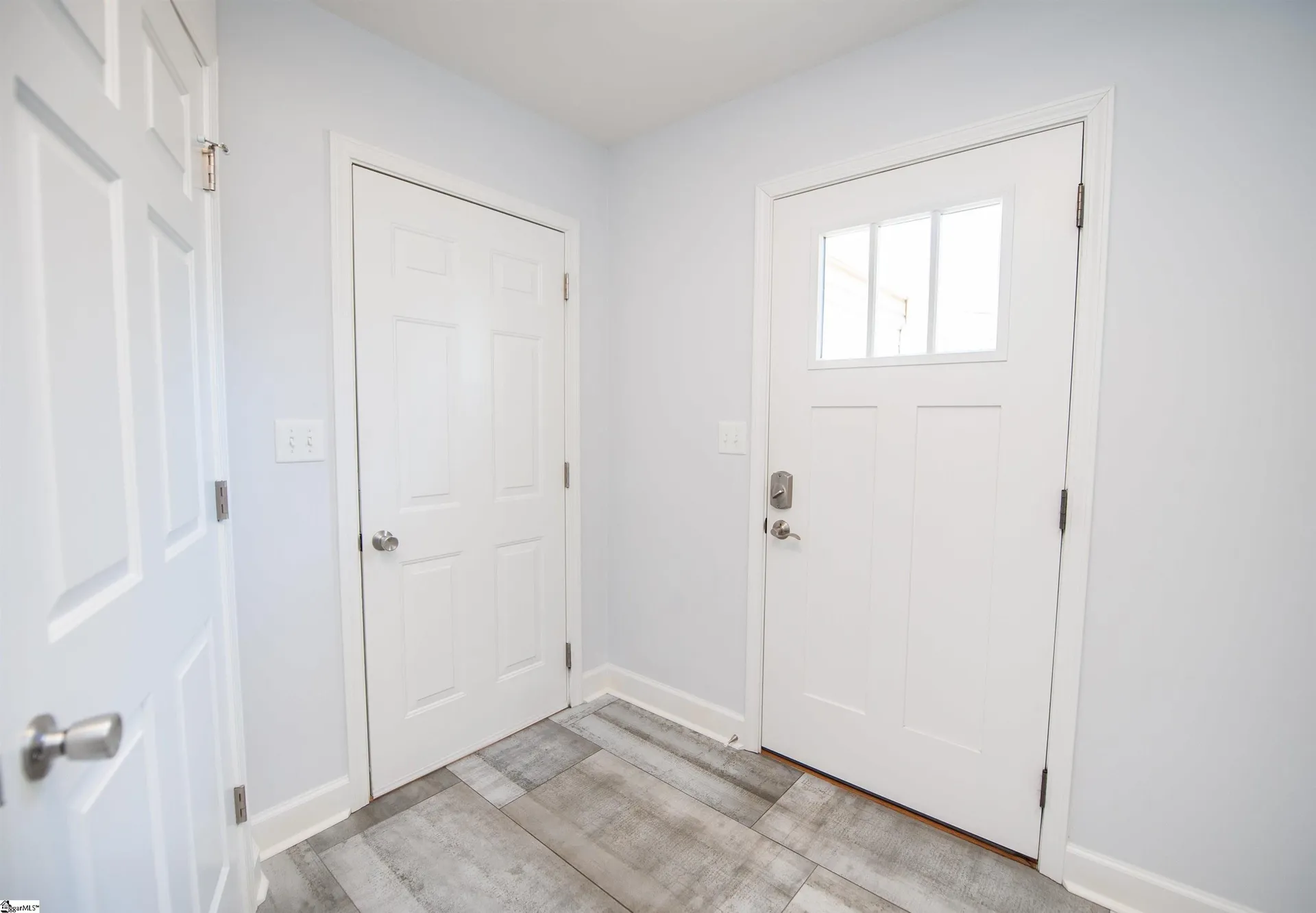 Property image 2 at 11 Two Creeks Court, Simpsonville, SC 29680