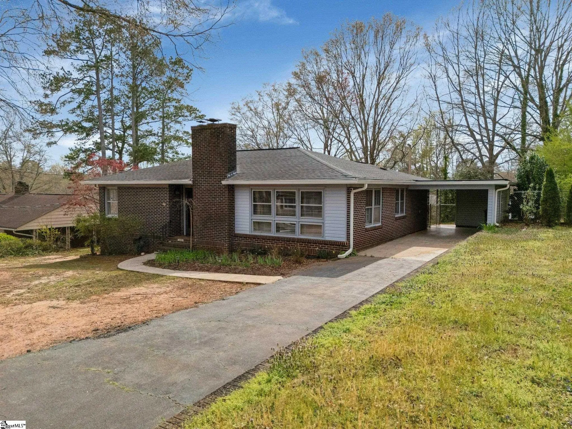 Property image 3 at 205 Whitten Street, Easley, SC 29640-1335