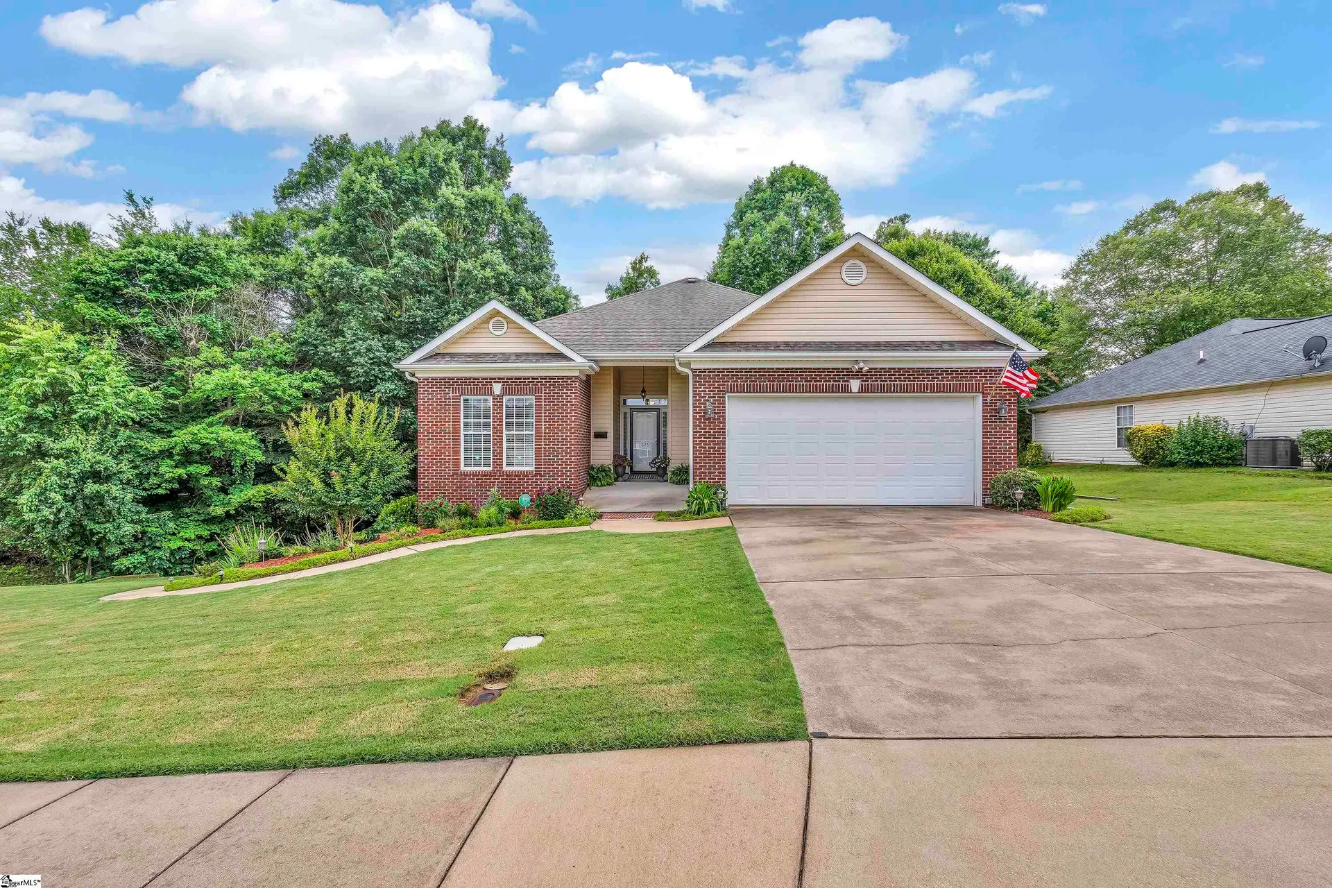 Property image 2 at 626 S Sweetwater Hills Drive, Moore, SC 29369