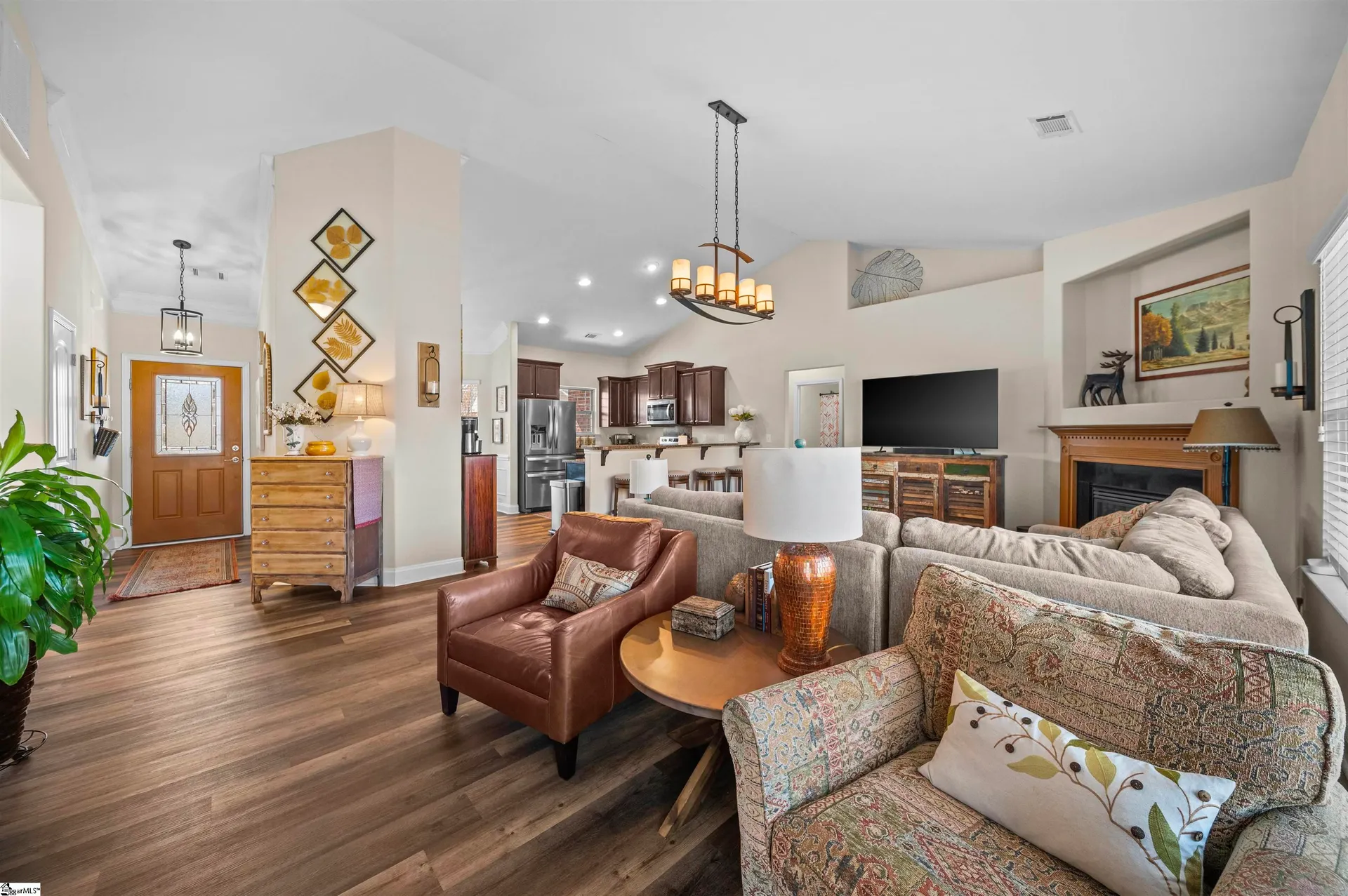 Property image 4 at 525 E Heatherstone Lane, Roebuck, SC 29376