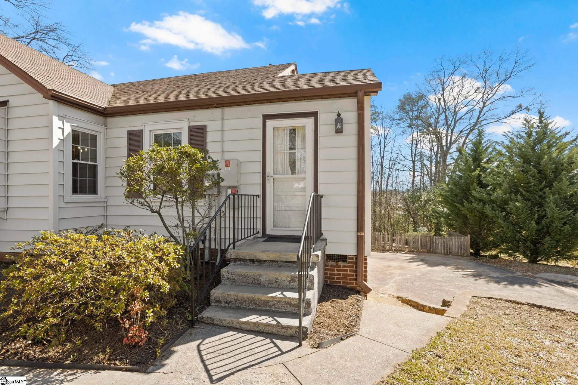 Property image 4 at 110 Ridgecrest Drive, Greenville, SC 29609