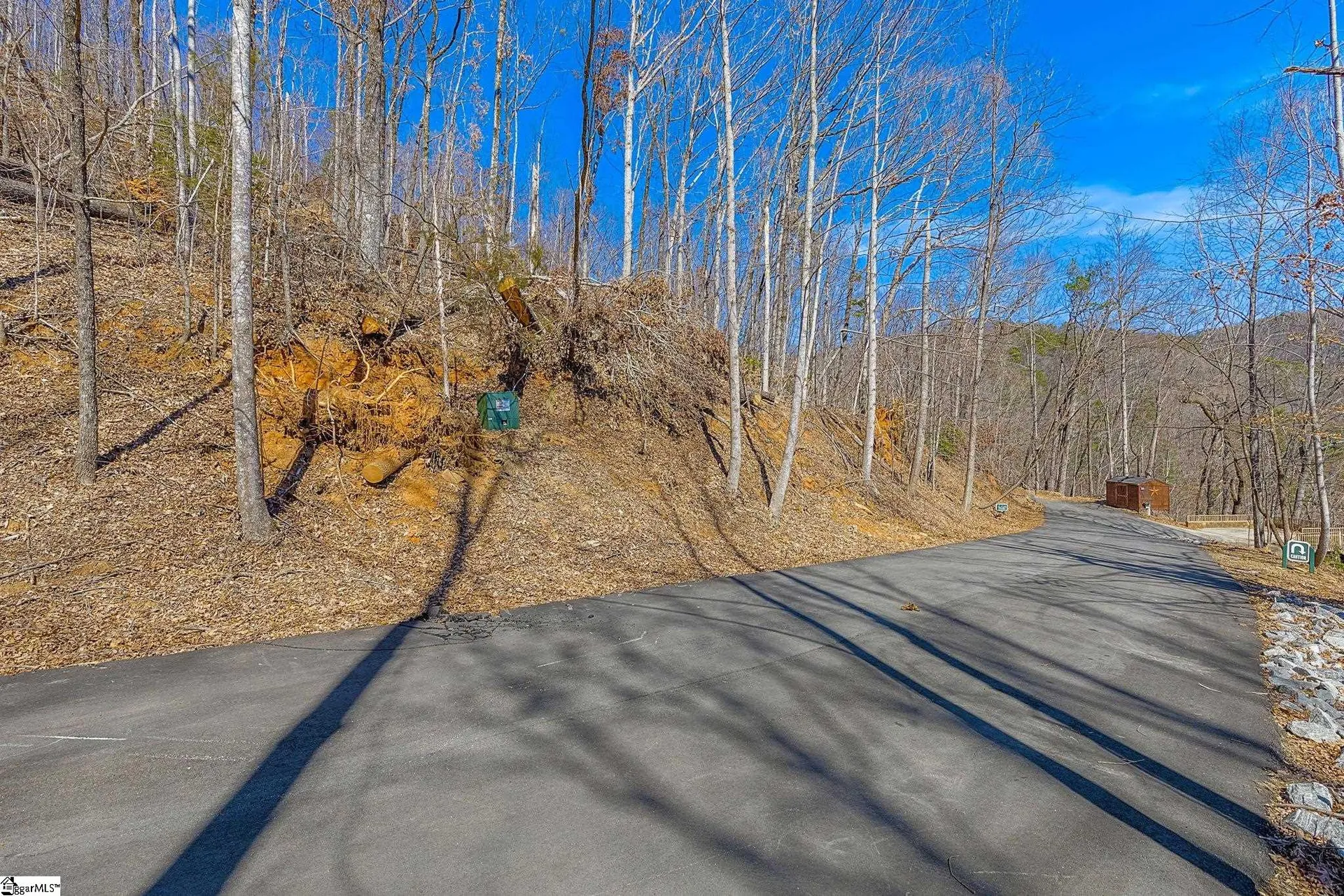 Property image 2 at 821 Whispering Falls Drive, Pickens, SC 29671