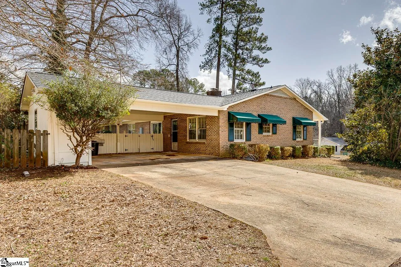 Property image 3 at 209 Shelton Drive, Spartanburg, SC 29307