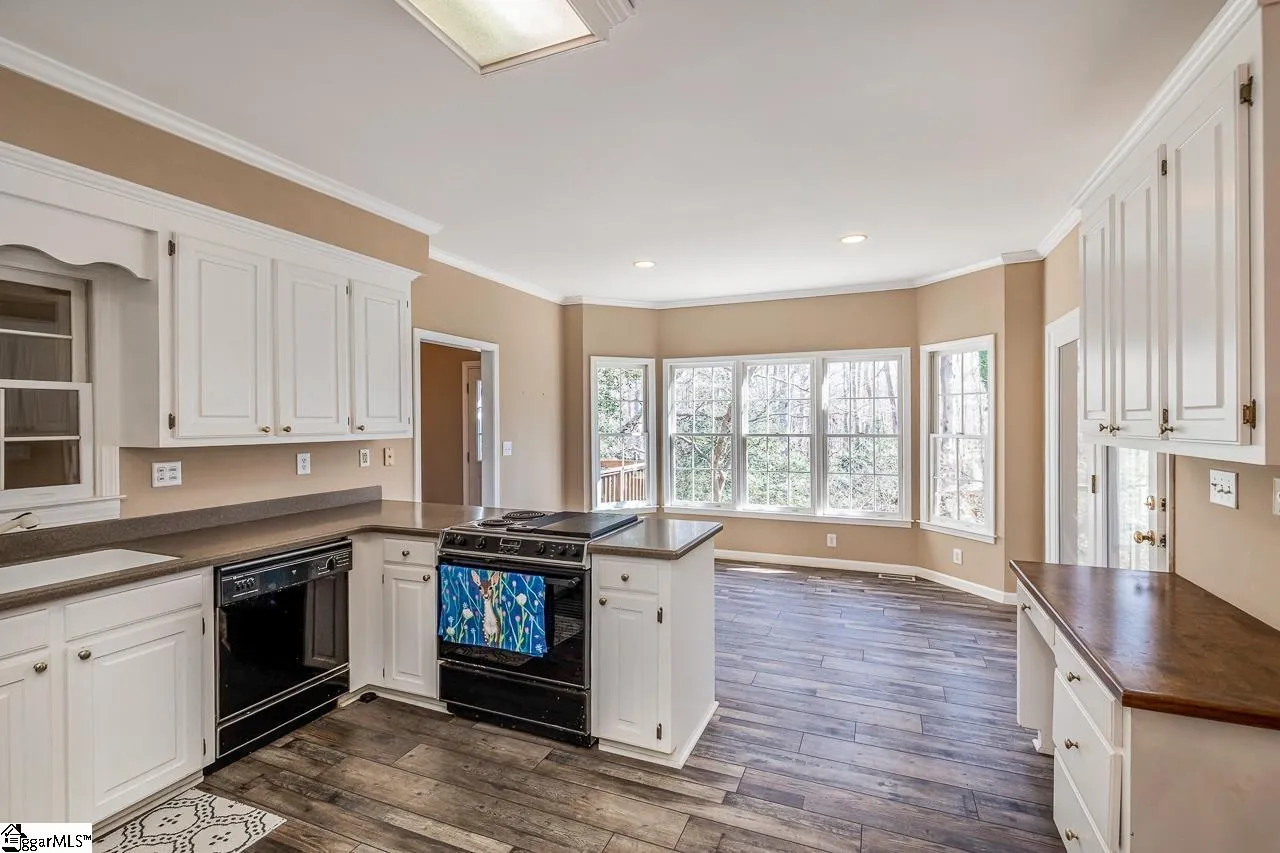Property image 5 at 713 N Almond Drive, Simpsonville, SC 29681