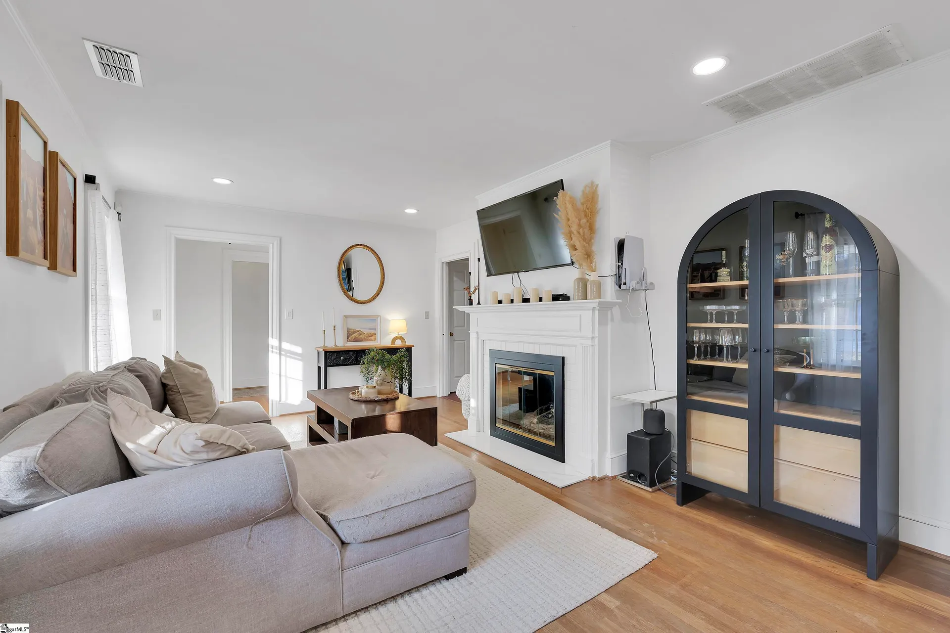 Property image 4 at 111 Mcbee Avenue, Easley, SC 29640