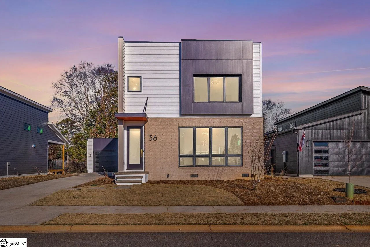 36 Village Crest Drive