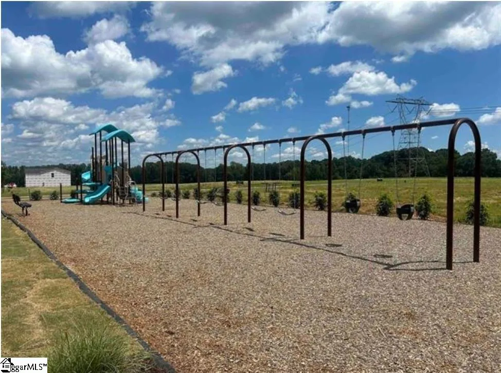 Property image 4 at 233 Green Pasture Road, Fountain Inn, SC 29644